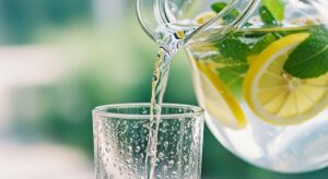 chá bom para inchaço na barriga